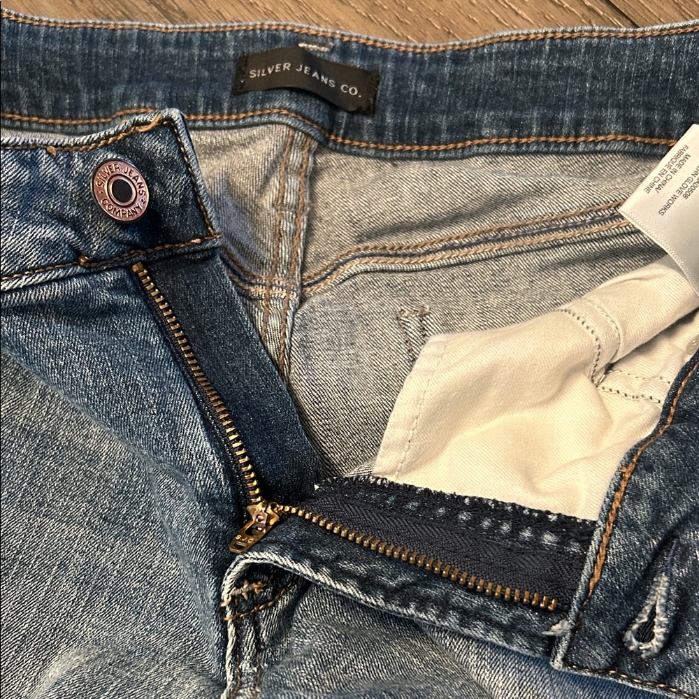 SILVER JEANS SUKI Straight Leg Classic Light Blue Women's Jeans Size 31 - Picture 10 of 14